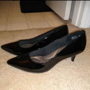 Womens Shoes